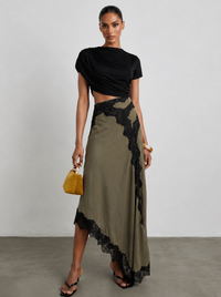 OLIVE | Conjunto Top y Falda Maxi de Encaje Edición Limitada