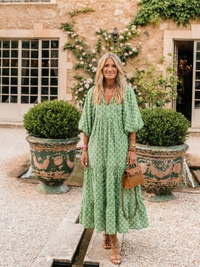 Mercedes | Vestido midi estampado con manga tres cuartos y escote en V