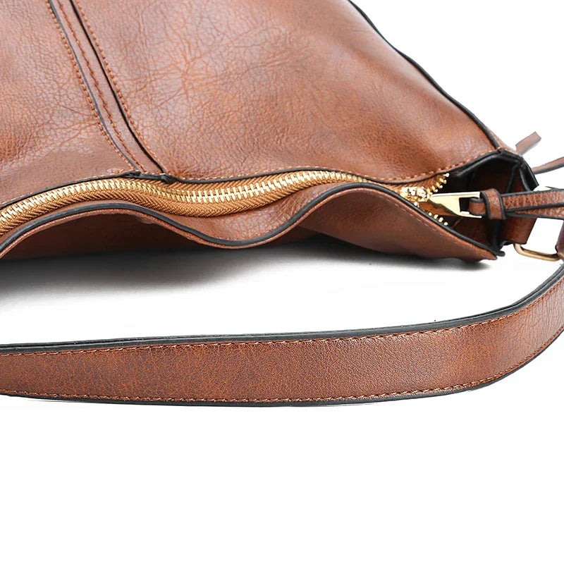 Carmela — Borsa Tote in Pelle