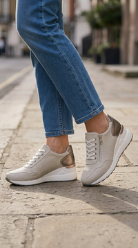Sneakers con Zeppa Interna e Zip