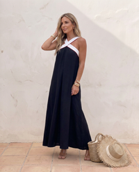 Matilde | Vestido Largo Bicolor con Escote Cruzado