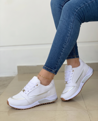 Sneakers Comode con Profilo Metallizzato