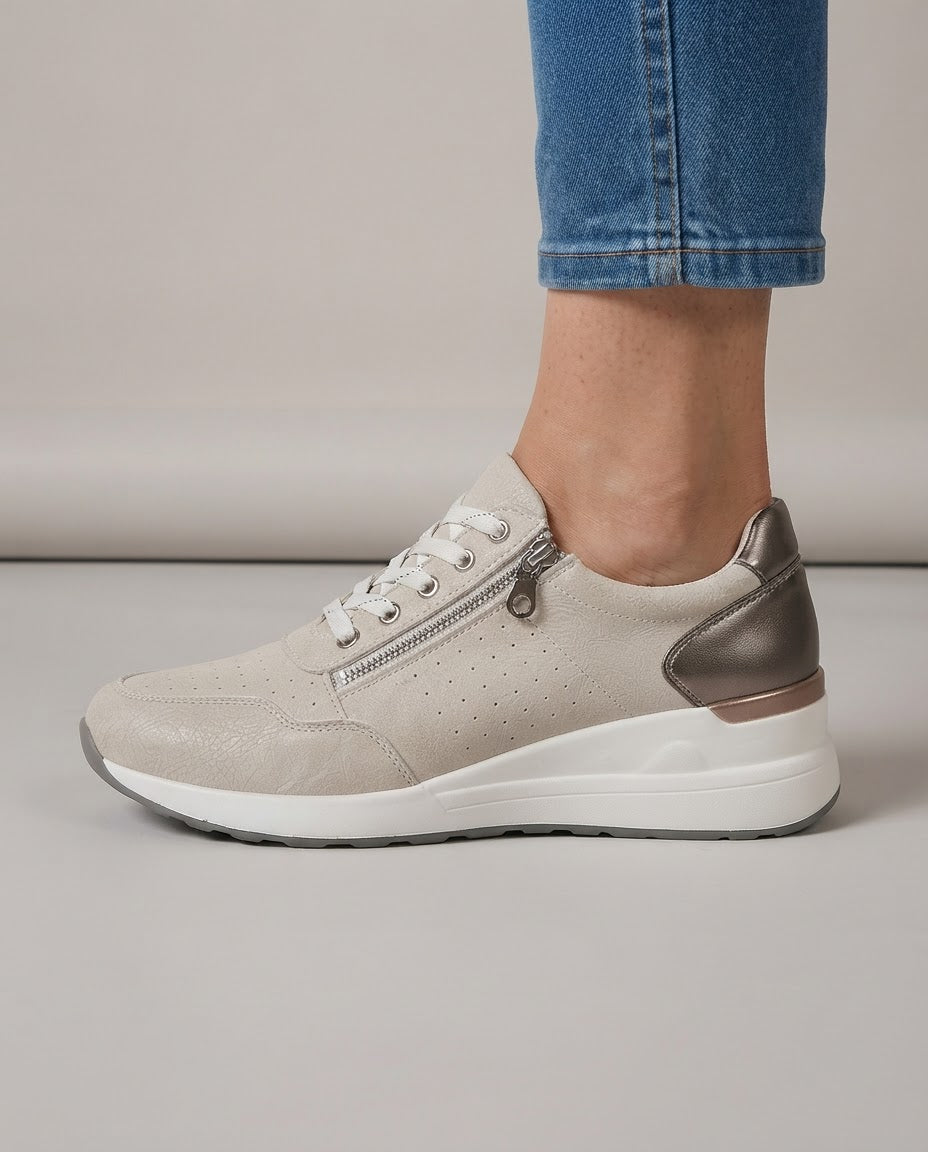 Sneakers con Zeppa Interna e Zip