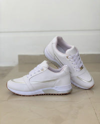 Sneakers Comode con Profilo Metallizzato