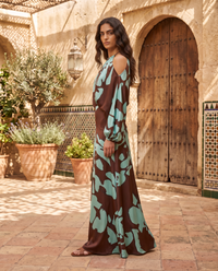 Ginevra | Vestido Largo de Satén con Hombros Descubiertos y Estampado Abstracto