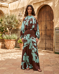 Ginevra | Vestido Largo de Satén con Hombros Descubiertos y Estampado Abstracto