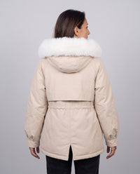 Parka Cervinia con cappuccio in ecopelliccia — Panna