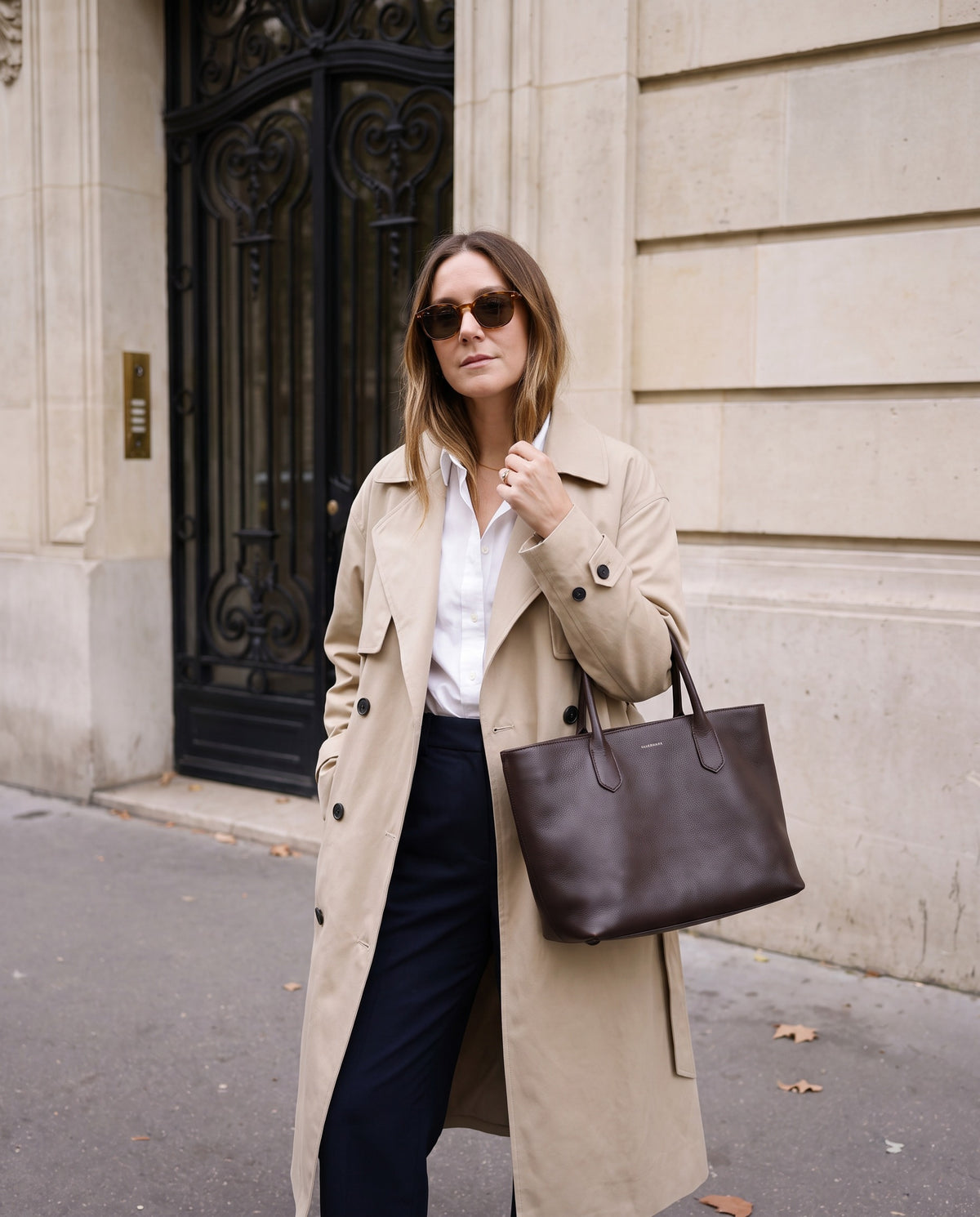 Trench Eleonora lungo doppiopetto — Beige